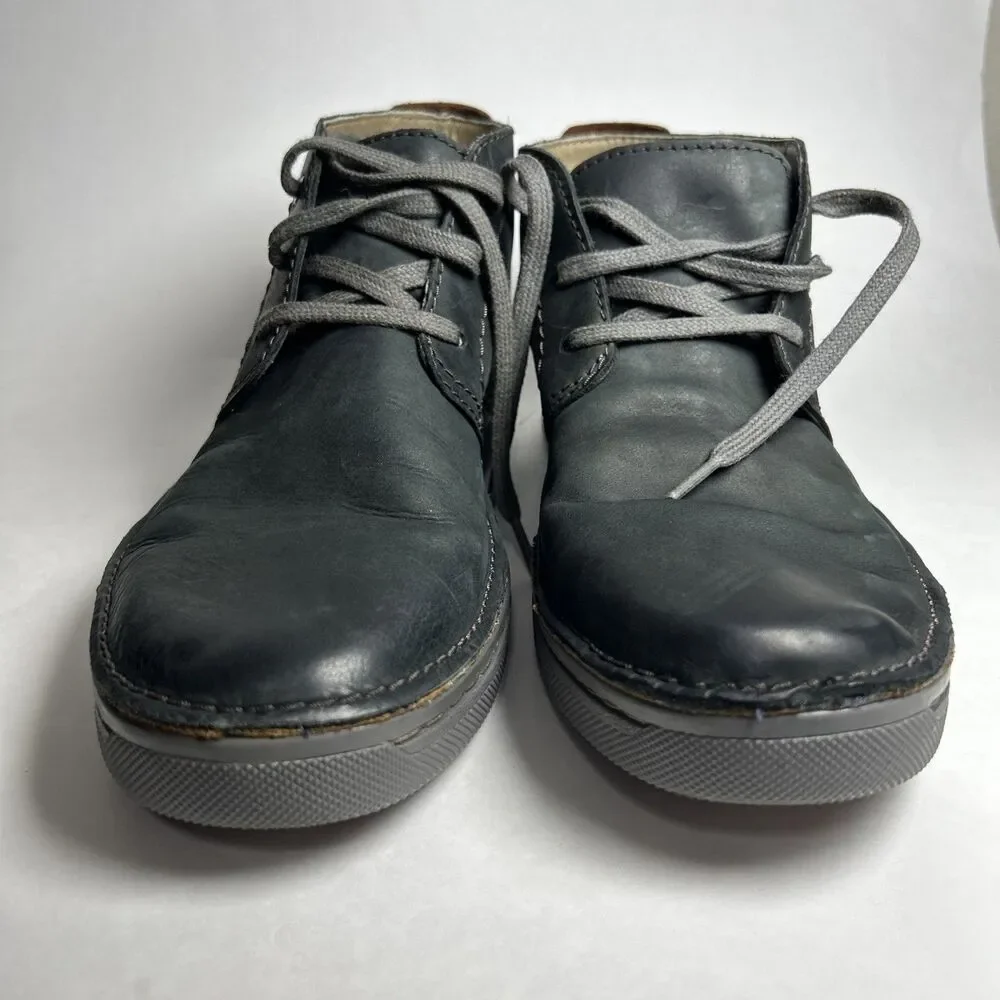 Clarks collection cushion soft chukka ankle boots gray leather casual men 8.5